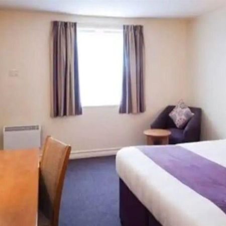 Premier Inn Burnley Ngoại thất bức ảnh